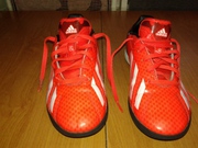 Продам кроссовки Adidas 37-38 размер