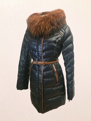 Модные женские пуховики