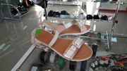 Продам женские босоножки на низком ходу